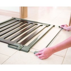 Safe &amp; Care - Presmonteret sikkerhedsgitter SC531 - Metal - M�rkegr� - Tr� - M�rkebrun - 76-96 cm